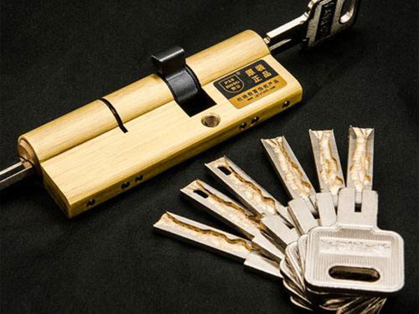 和龙24小时上门开锁公司