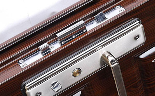 和龙24小时上门开锁公司